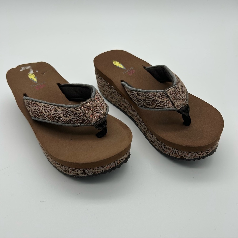 Kids High Five Volatile Platform Flip Flop Sandals